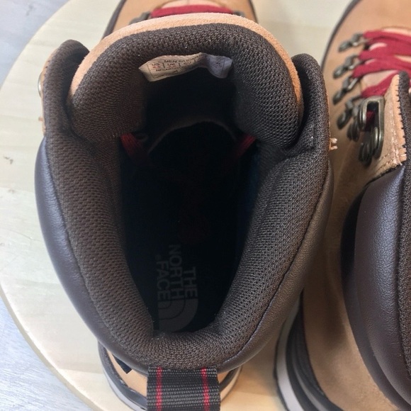 New The North Face Mens 8.5 Back To Berkeley IV WP Hiking Boots Brown NEW! main image 6